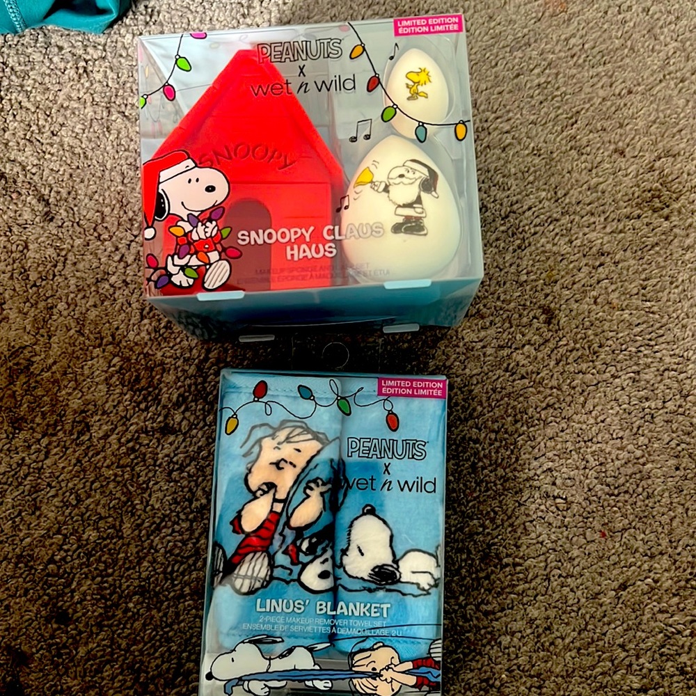 Wet n wild x peanuts makeup collection